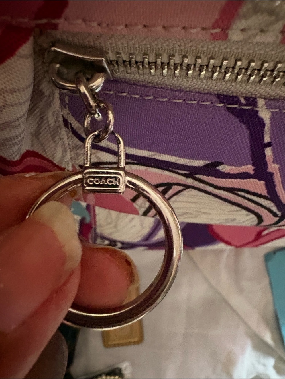 Coach Poppy Multicolor Graphic Tote in Purple, Pink & Cream - Picture 4 of 5